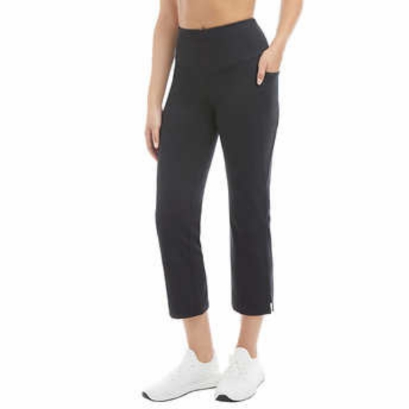 Jockey Ladies' Yoga Capri - Picture 2 of 3